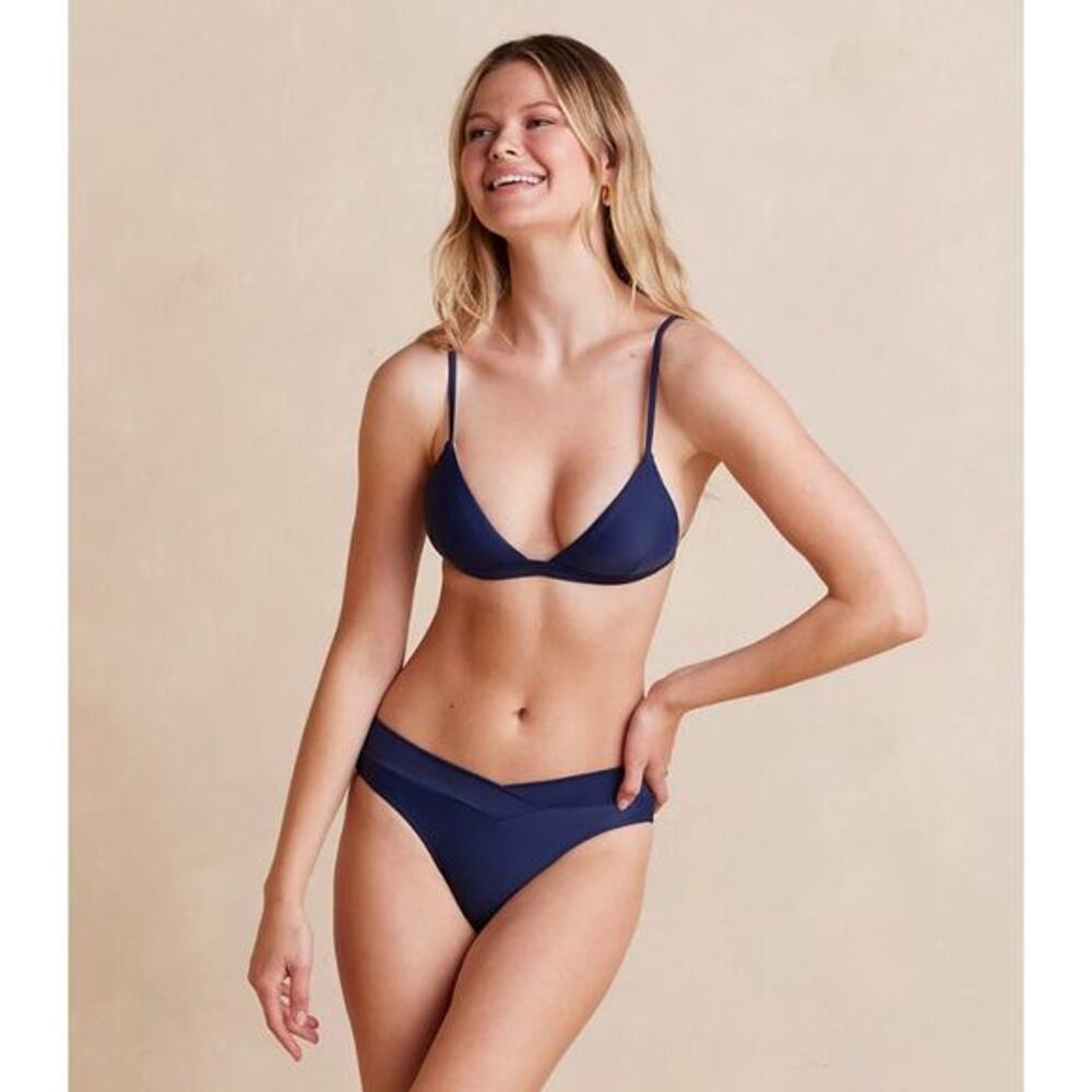 Summersalt 8 Navy triangle bikini‎ top
